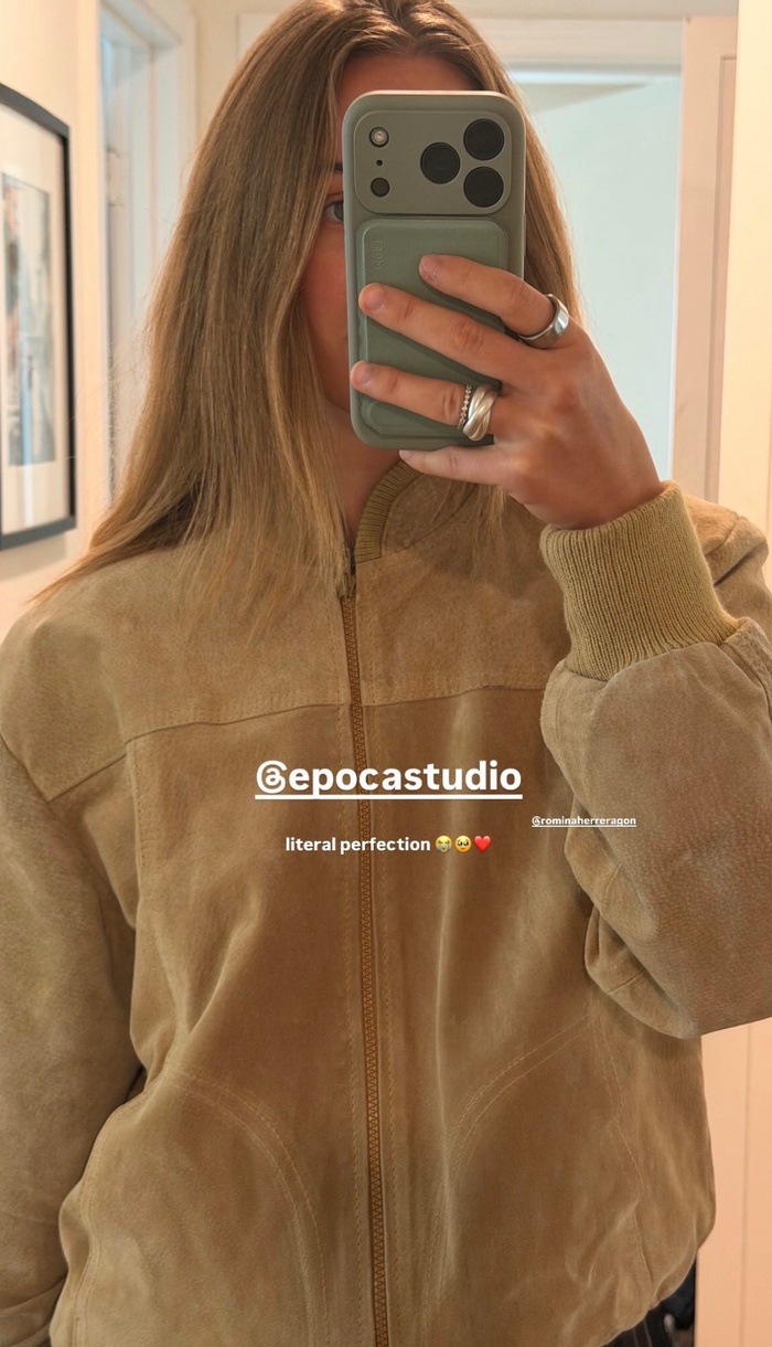 Época Studio