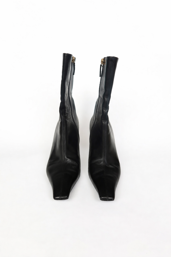 Gucci — Black Leather Square-Toe Ankle Boot