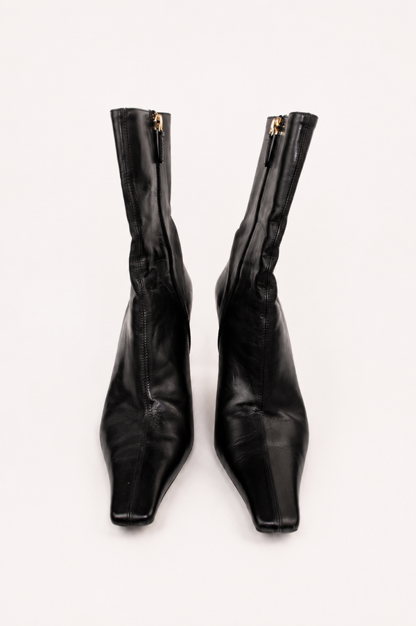 Gucci — Black Leather Square-Toe Ankle Boot