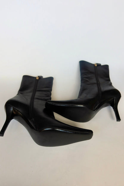 Gucci — Black Leather Square-Toe Ankle Boot
