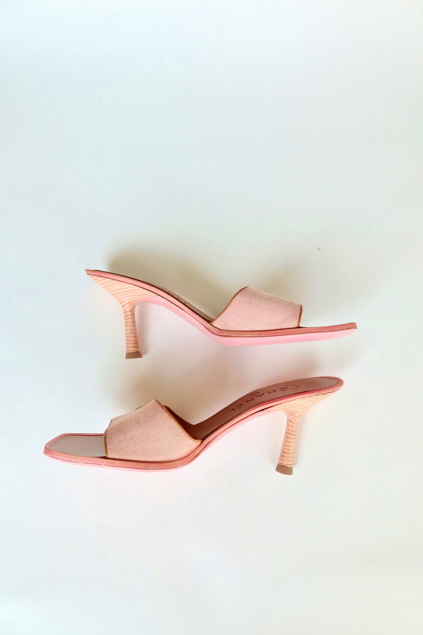 Chanel — Vintage Pink Canvas CC Button Mule Heel