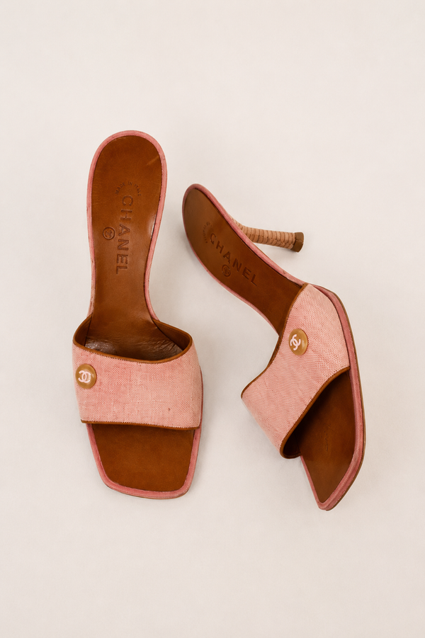 Chanel — Vintage Pink Canvas CC Button Mule Heel